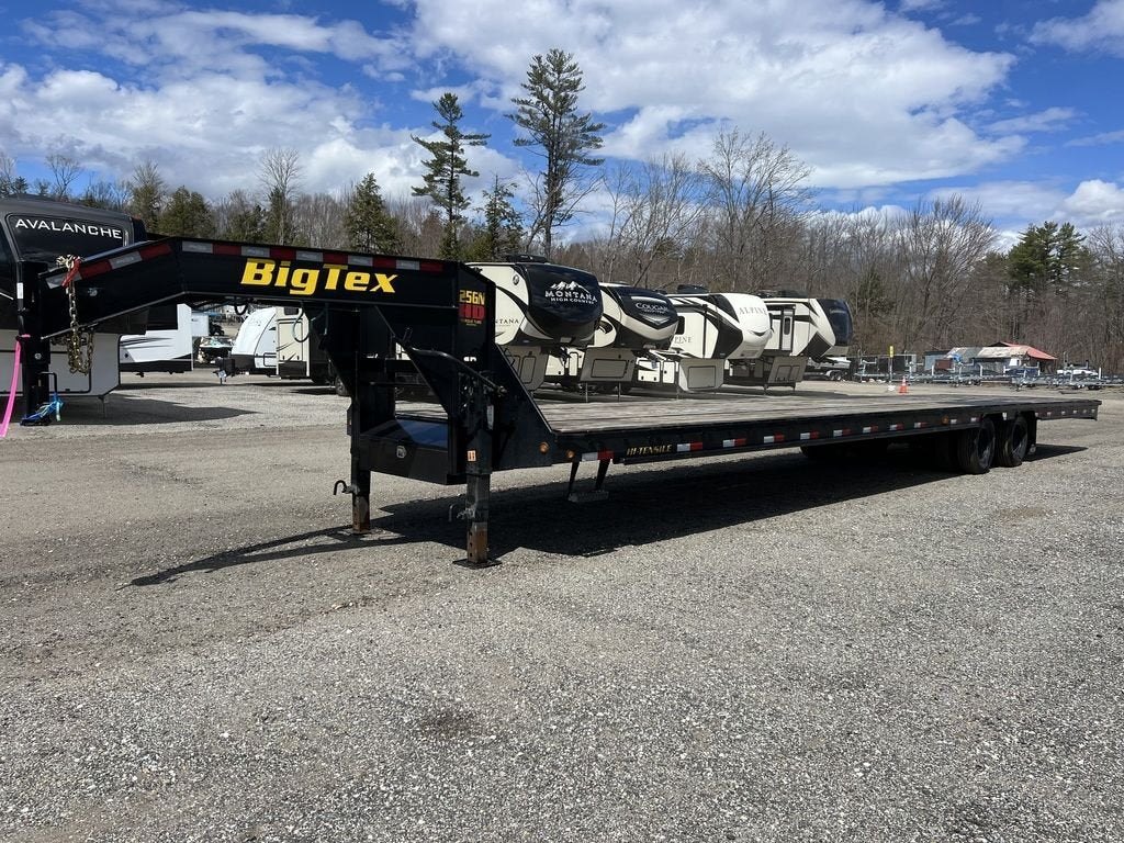 2023 Big Tex Trailers 8.5ร40 25K HD Gooseneck Equipment w/Slide-Out Ramps โ Used