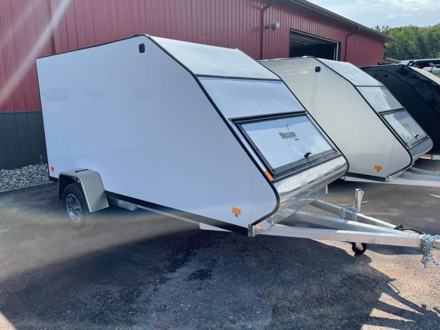 2024 Mission Trailers 60×12 Aluminum Single Place Crossover w/Galvanized Package, Rear Canopy – Used