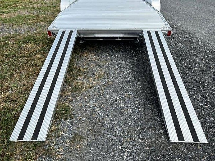 Sport Haven 7×20 Premium Aluminum Car Trailer – 6k Torsion Axles – Used